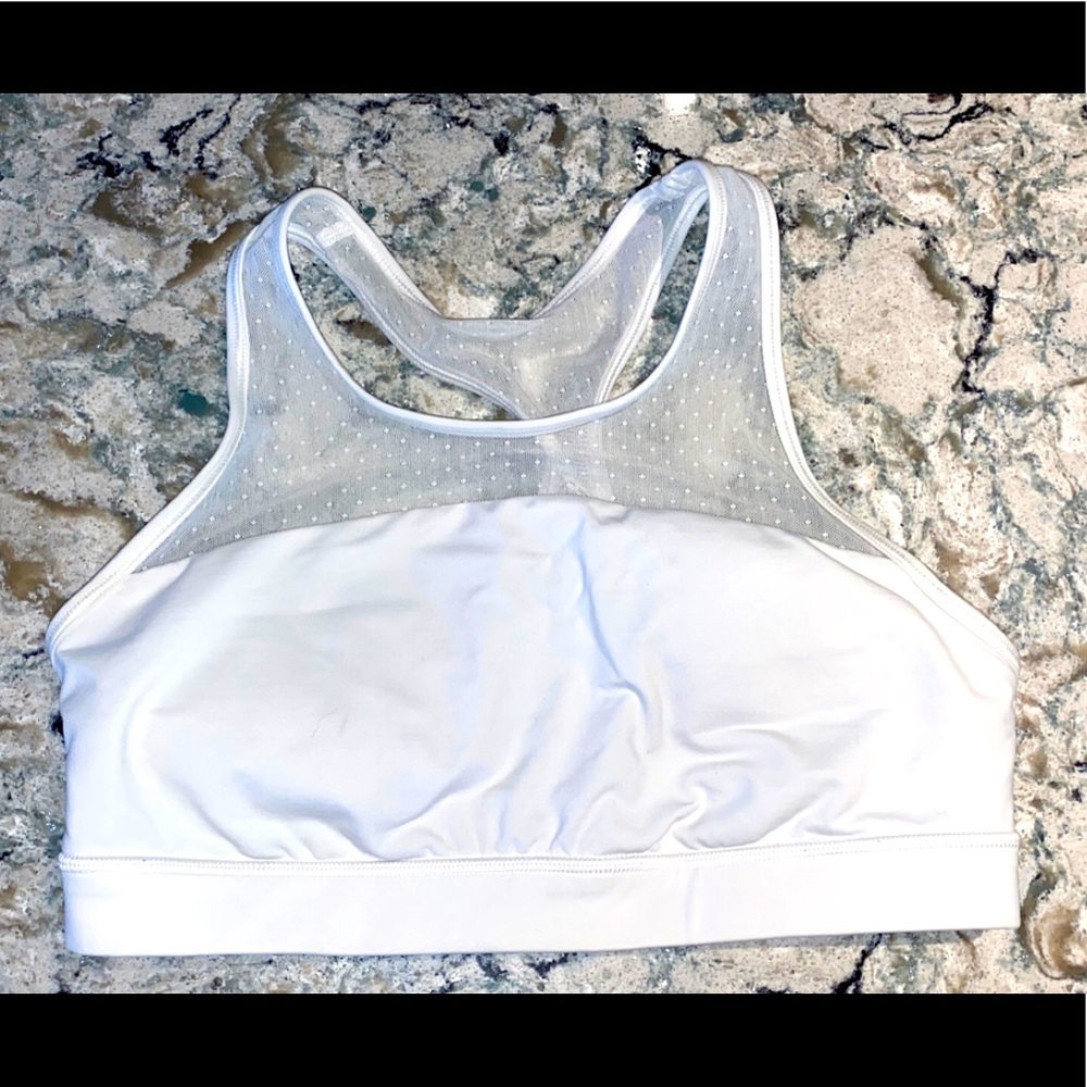 Lululemon high neck sports bra